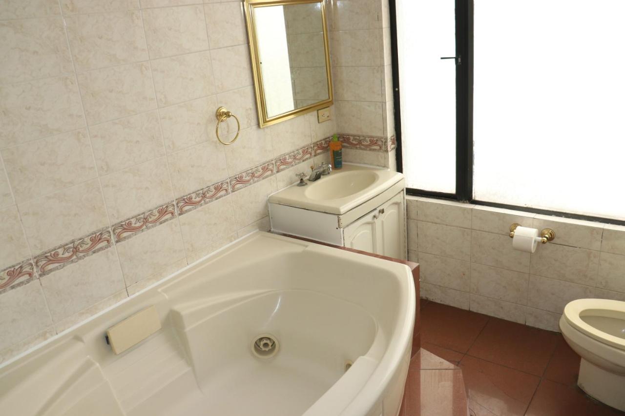 Hermosa Vista - A 10 Min Del Centro Historico X 6 Personas Apartment กีโต ภายนอก รูปภาพ